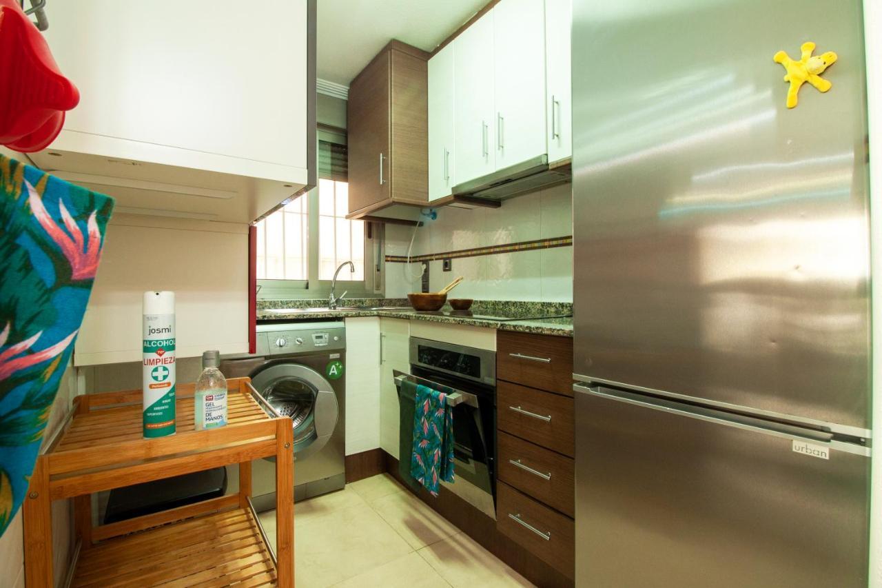 El Apartamento De Maria Jose Apartment Torrevieja Ngoại thất bức ảnh