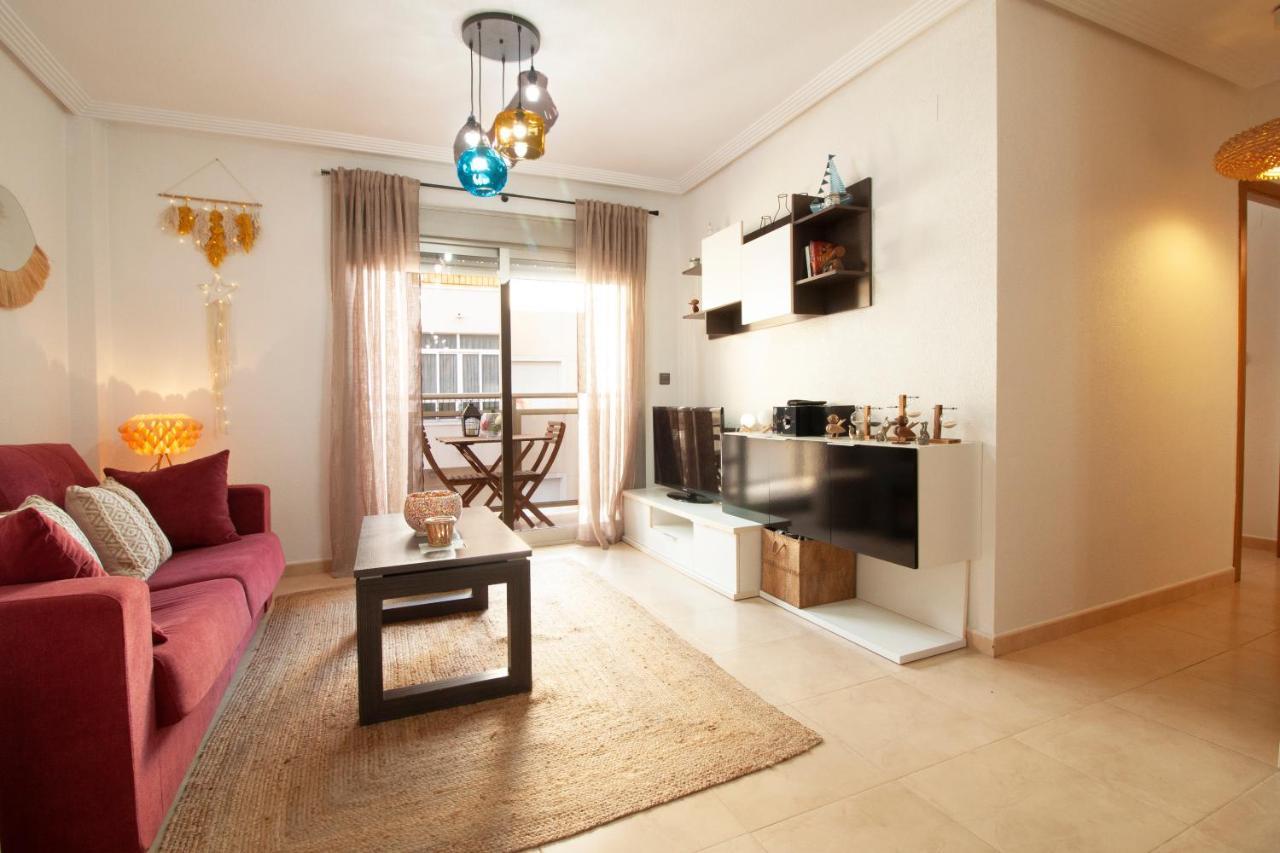 El Apartamento De Maria Jose Apartment Torrevieja Ngoại thất bức ảnh