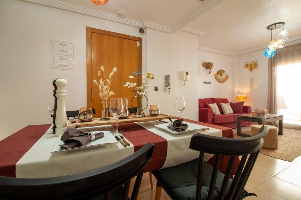 El Apartamento De Maria Jose Apartment Torrevieja Ngoại thất bức ảnh