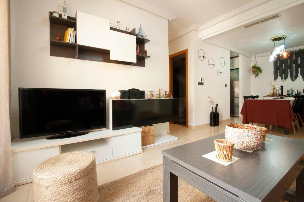 El Apartamento De Maria Jose Apartment Torrevieja Ngoại thất bức ảnh